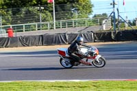 brands-hatch-photographs;brands-no-limits-trackday;cadwell-trackday-photographs;enduro-digital-images;event-digital-images;eventdigitalimages;no-limits-trackdays;peter-wileman-photography;racing-digital-images;trackday-digital-images;trackday-photos